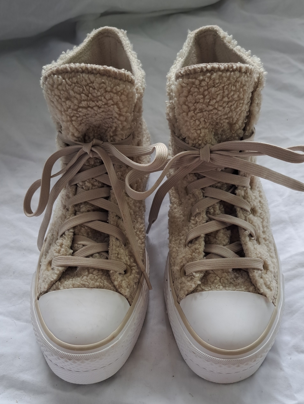 Converse Chuck Taylor All Star Tan Beige Sherpa High Top Platform Sneakers 8
